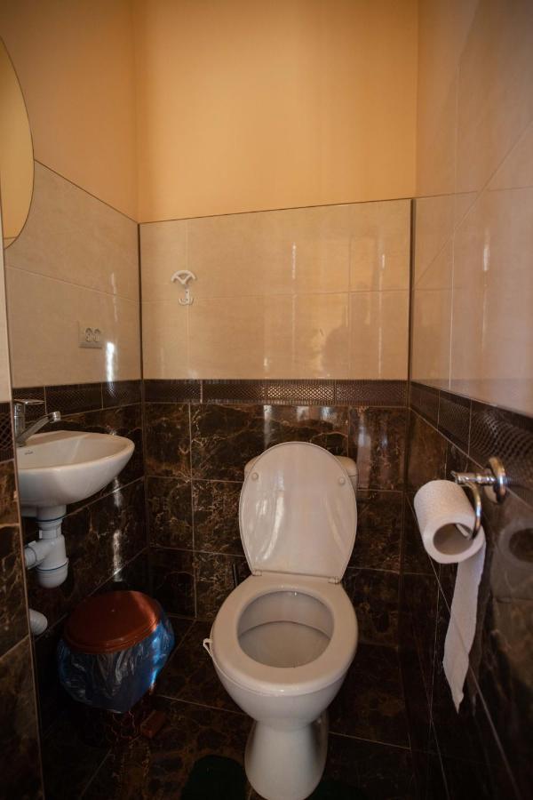 Guest House In Drachino Svalyava Exterior photo