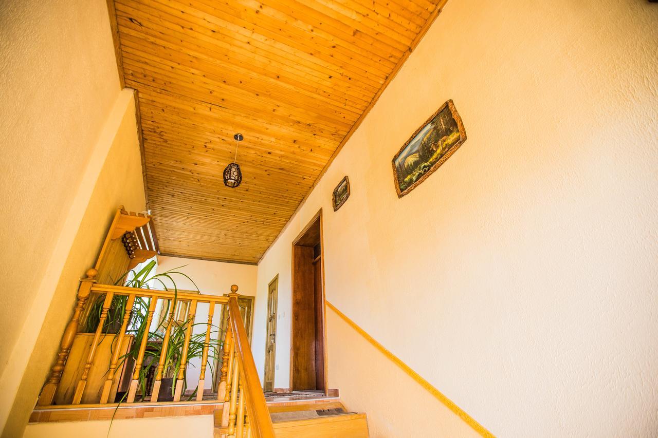 Guest House In Drachino Svalyava Exterior photo